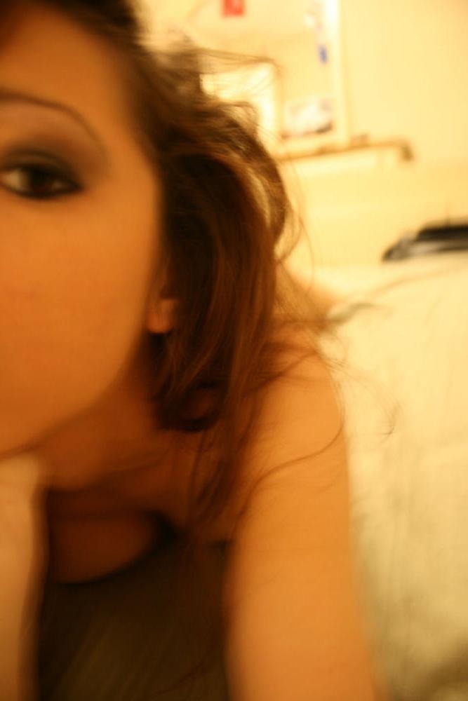 25P Amateur solo girl 11