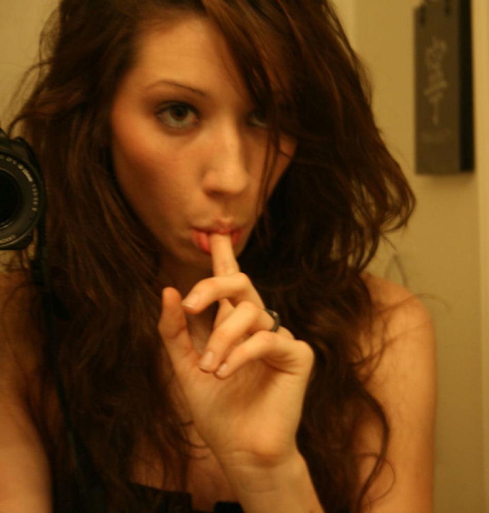 25P Amateur solo girl 11