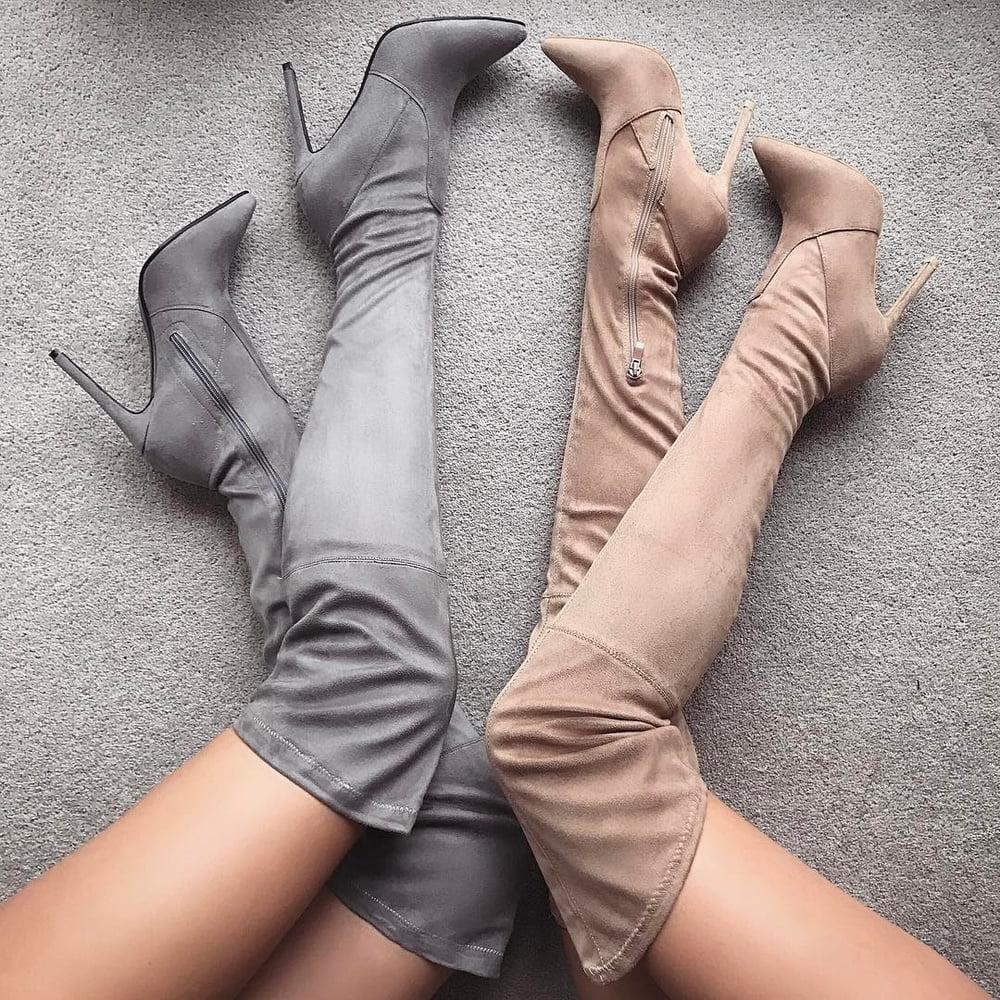 22P Boots for  sister
