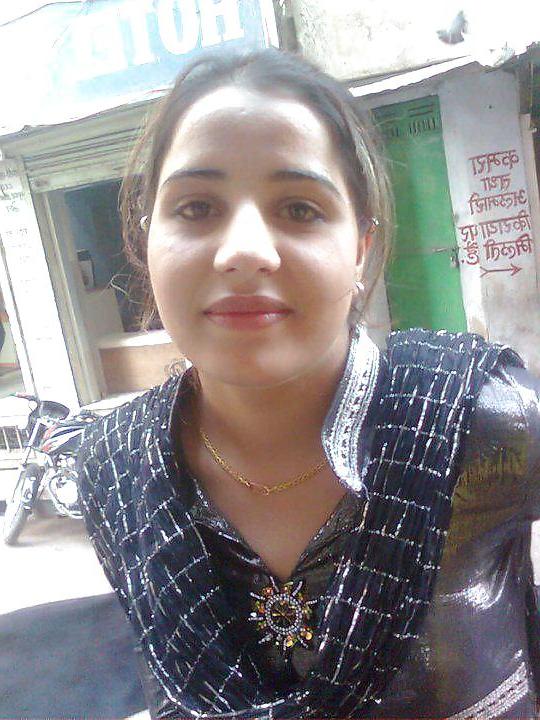 25P Beautiful Indian Girl 23-- By Sanjh