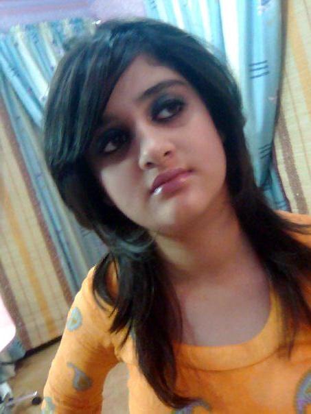 25P Beautiful Indian Girl 23-- By Sanjh