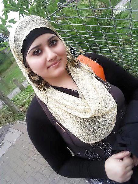 25P Beautiful Indian Girl 23-- By Sanjh