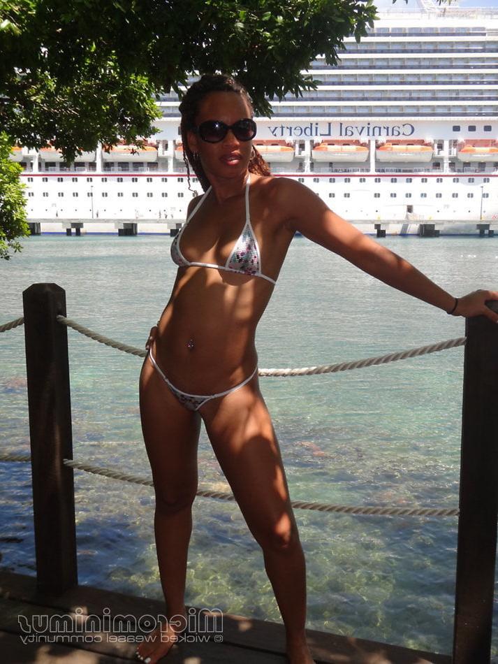 19P Patricia Amazing Ebony