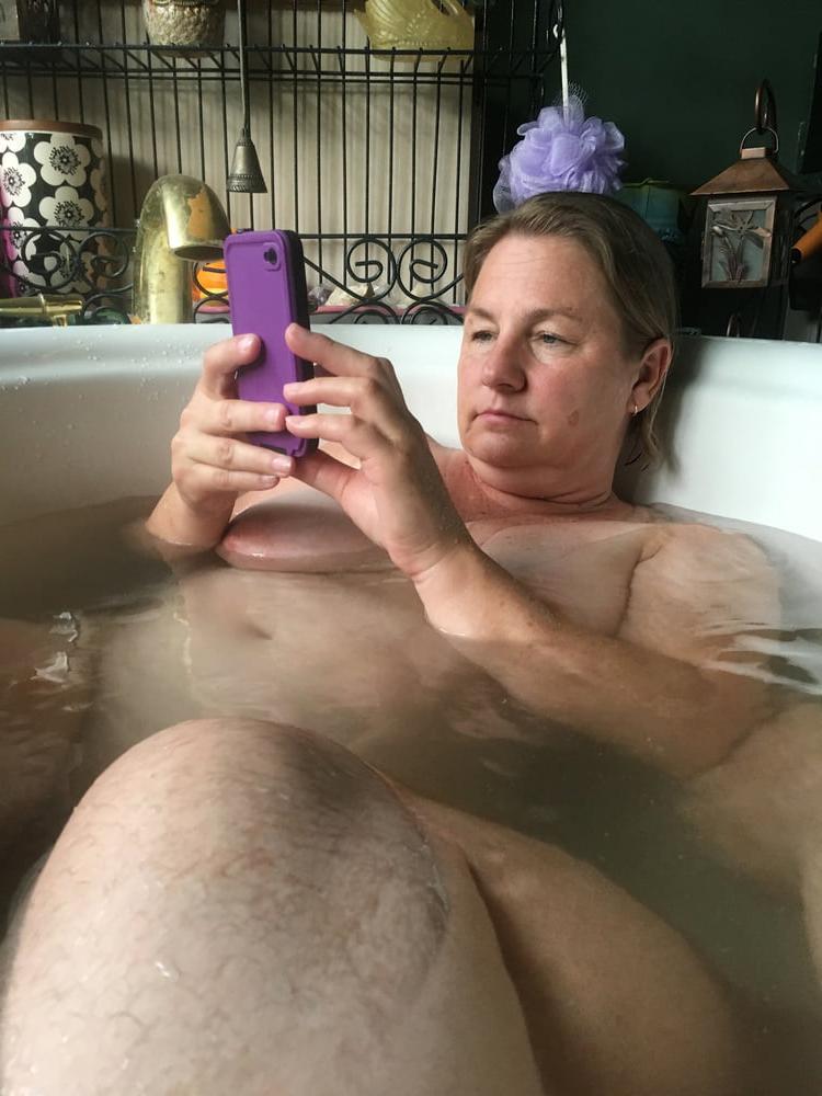 25P 26. Georgia wife exposed