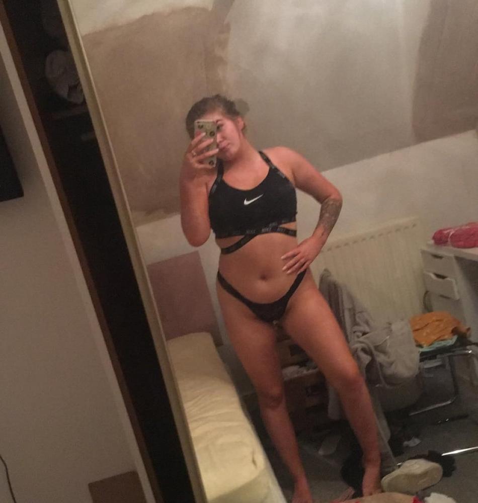 25P Slut central 24