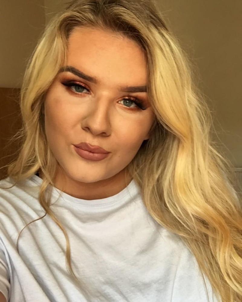 25P Slut central 24