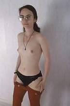16P Kleine Titten small tits