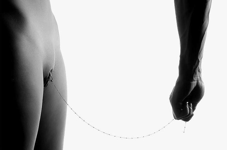 25P Schoene Frauen in spezieller Bondage #03