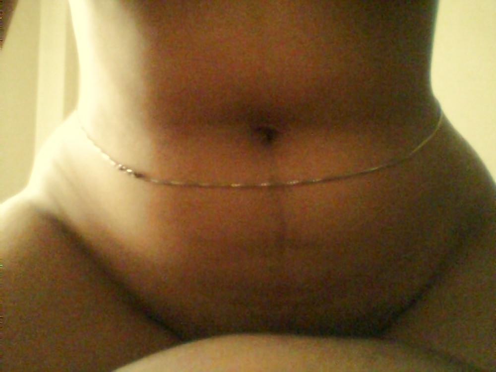 25P Indian Ladies in Bellychain!