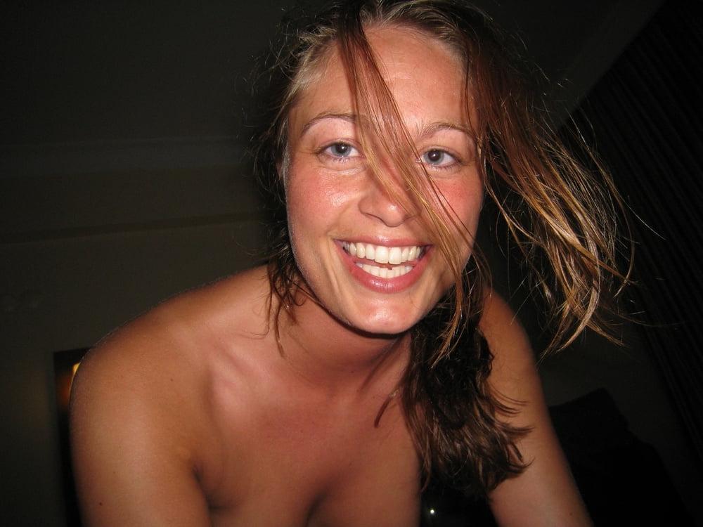 25P Amateur solo girl - 2