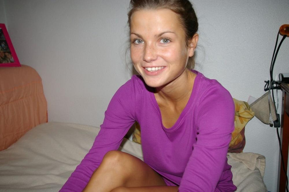 25P Amateur solo girl - 9