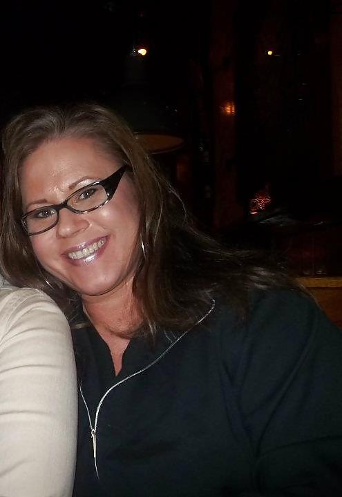 7P Me & my friend girl Mom Lisa