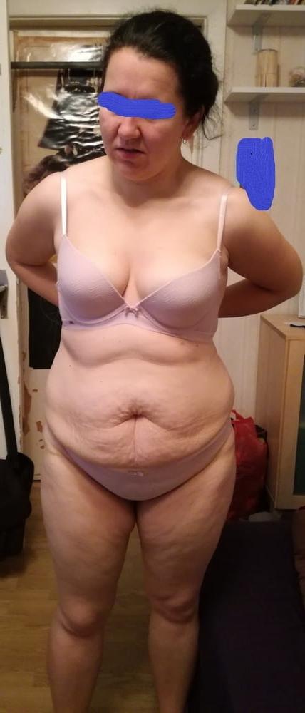 11P Proovi's slut pig wife (Exposed)