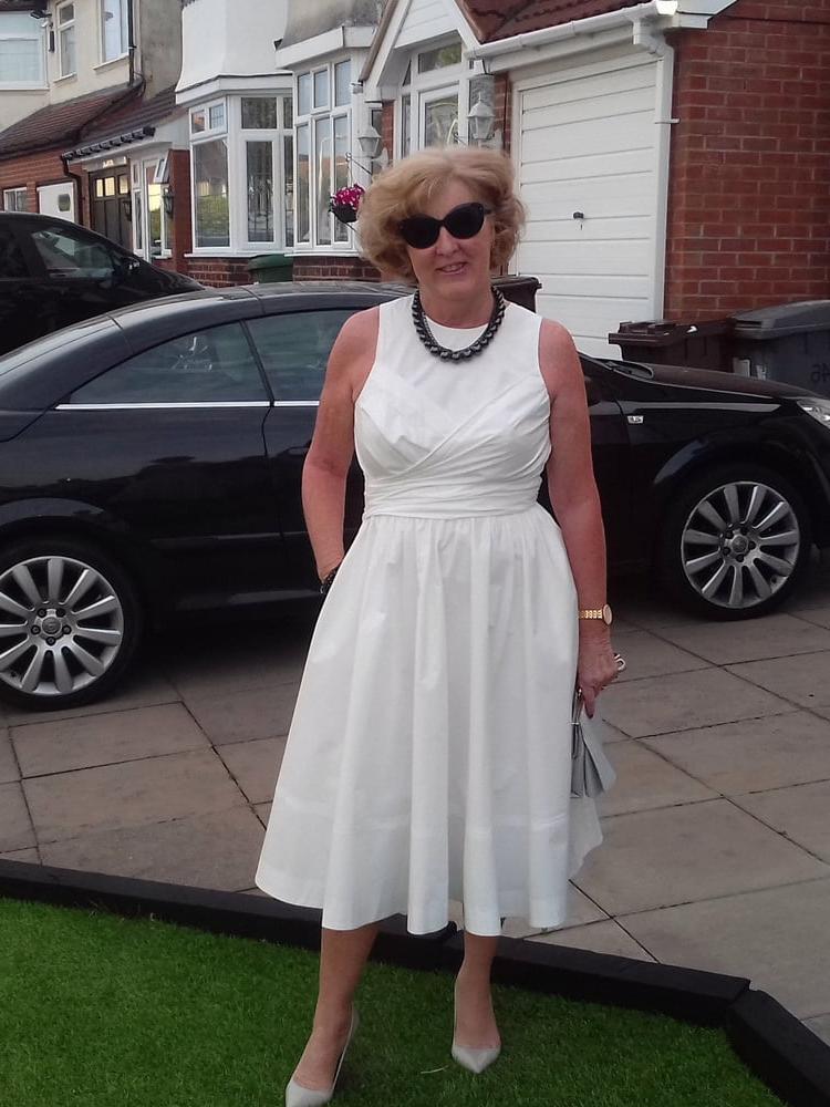 25P 26.UK mature wife exposed by hubby