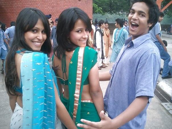 25P Indian School Girl