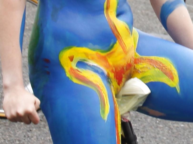 25P Sport Naked Bike #rec Pussy on Bicycle from users Gall5