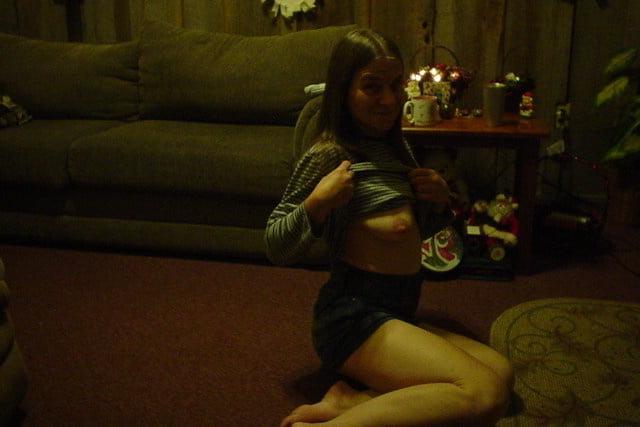 25P 26. Indiana Hubby exposes wife in public