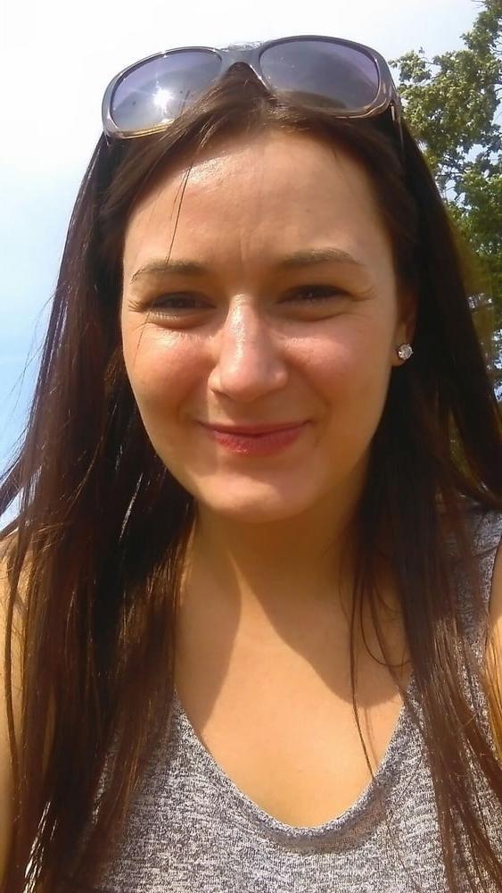 25P Naughty wife 34