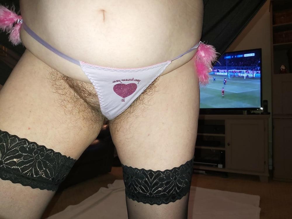 11P hairy wife