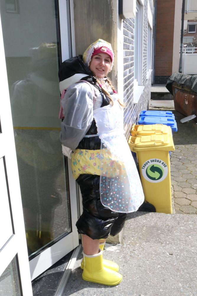 14P German rubberwhore morona pigleta 3