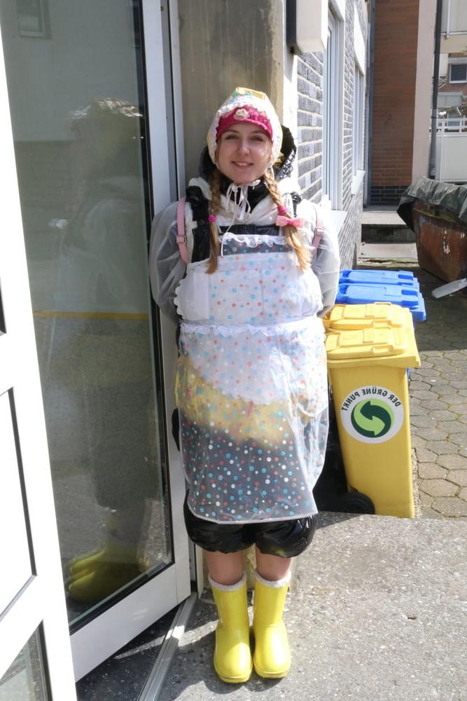 14P German rubberwhore morona pigleta 3
