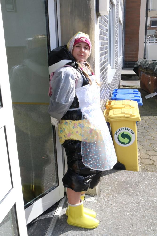 14P German rubberwhore morona pigleta 3