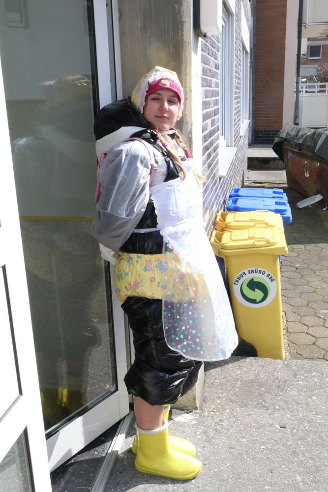 14P German rubberwhore morona pigleta 3