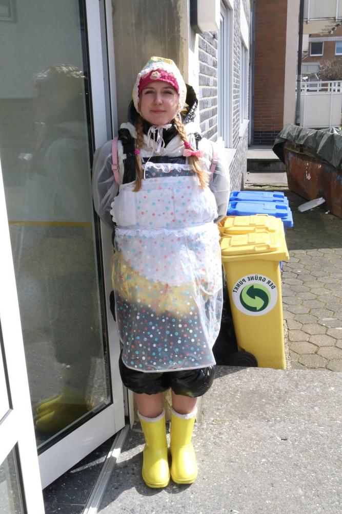 14P German rubberwhore morona pigleta 3