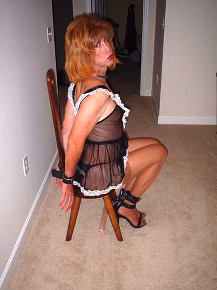 25P Bondage and sissies