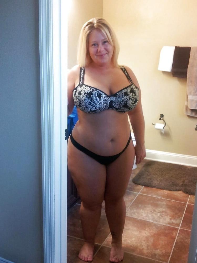 25P Blonde Wife