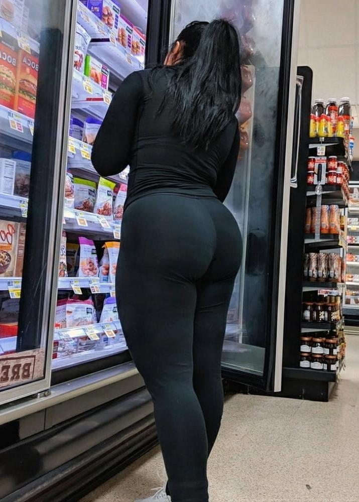 5P Caught by Thick White Girl