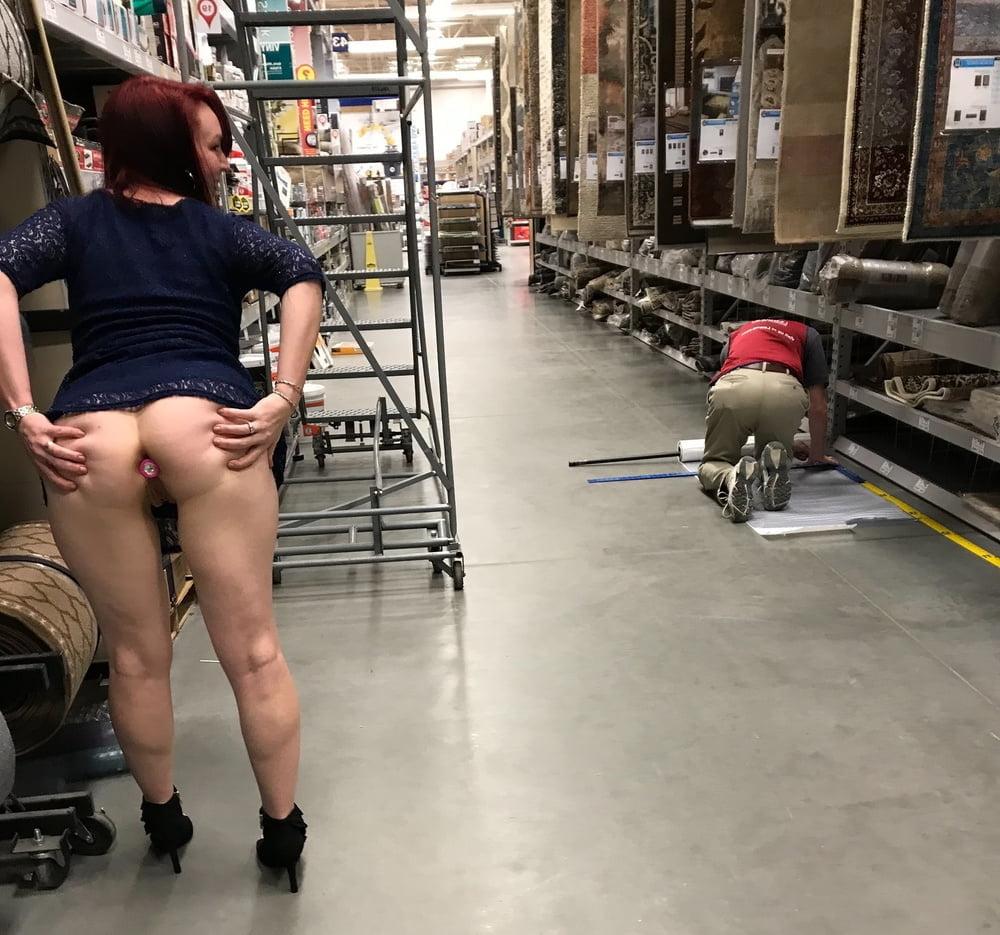 25P FLASHING WIFE