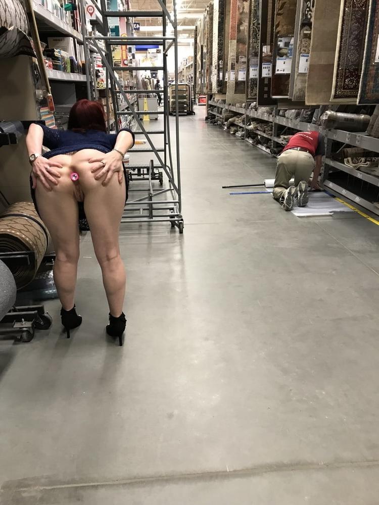 25P FLASHING WIFE