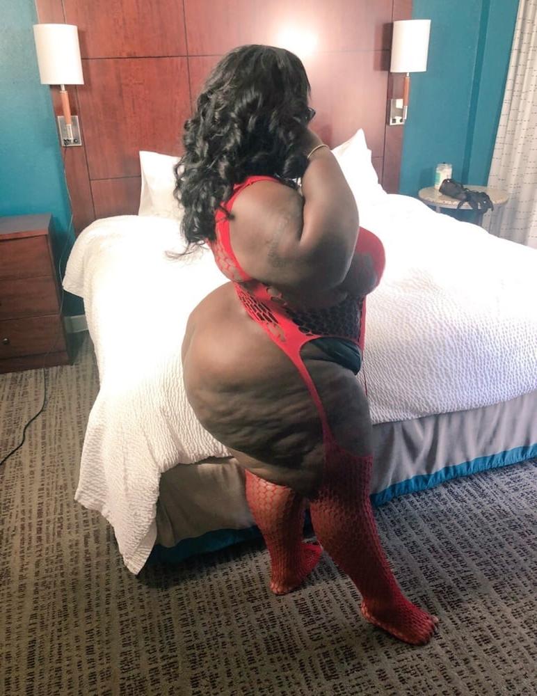 25P black bbw