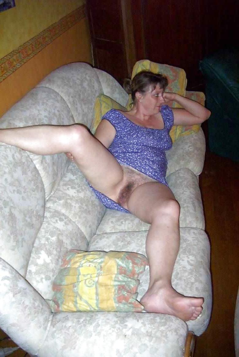 25P Hairy Milfs