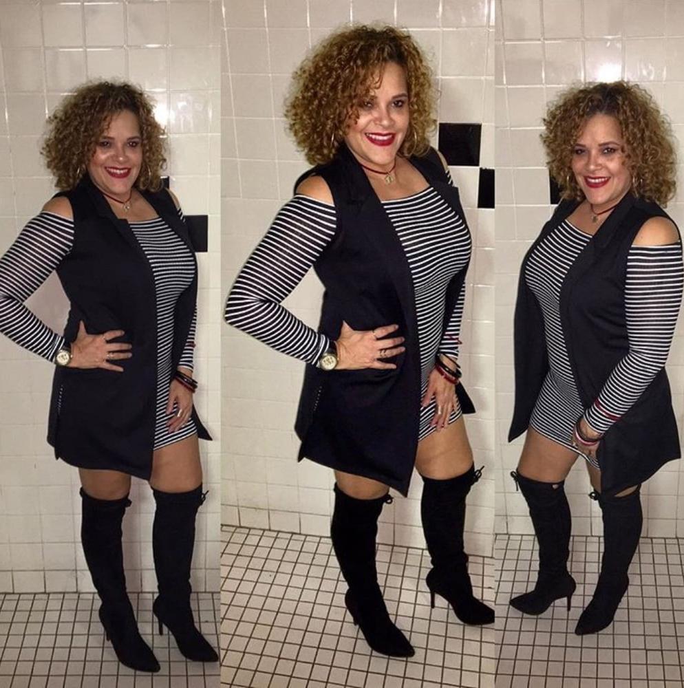 25P Milfs &amp; Gilfs wearing boots no.63