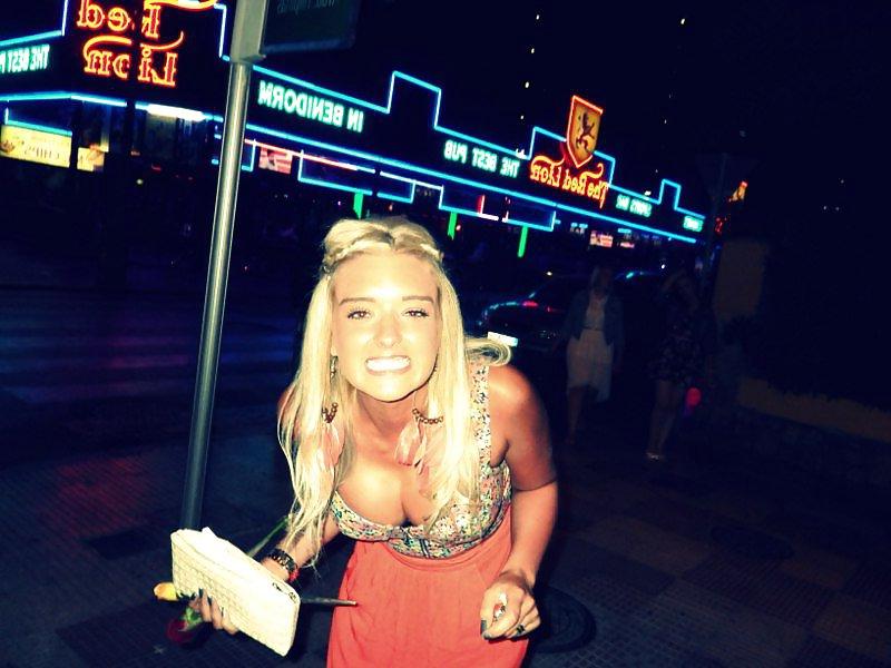 25P Hot babes 31