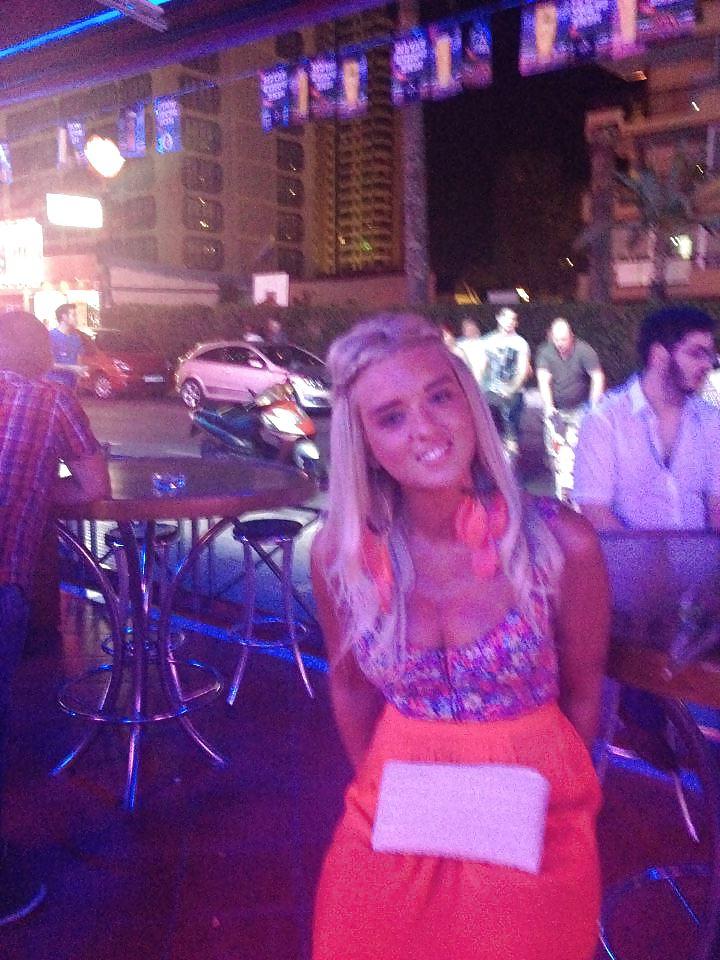 25P Hot babes 31