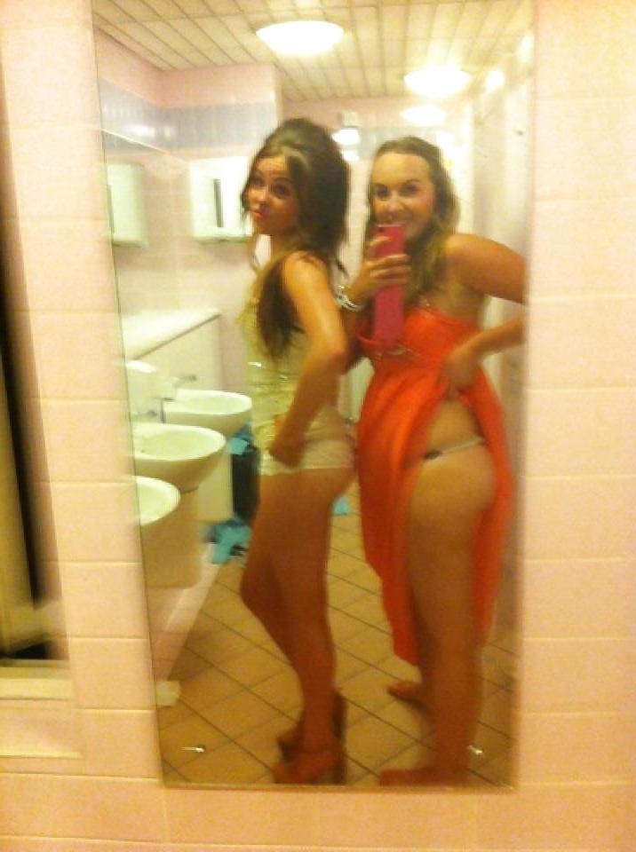 25P Hot babes 31