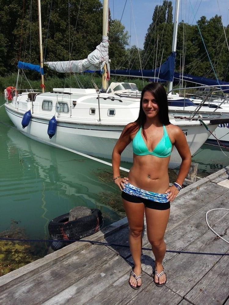 13P Amateur Slut 08