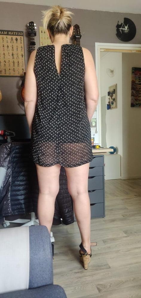 25P Sub slave Pat_76 and wife for exposure