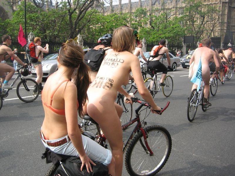 11P WNBR London 2007 mask rider