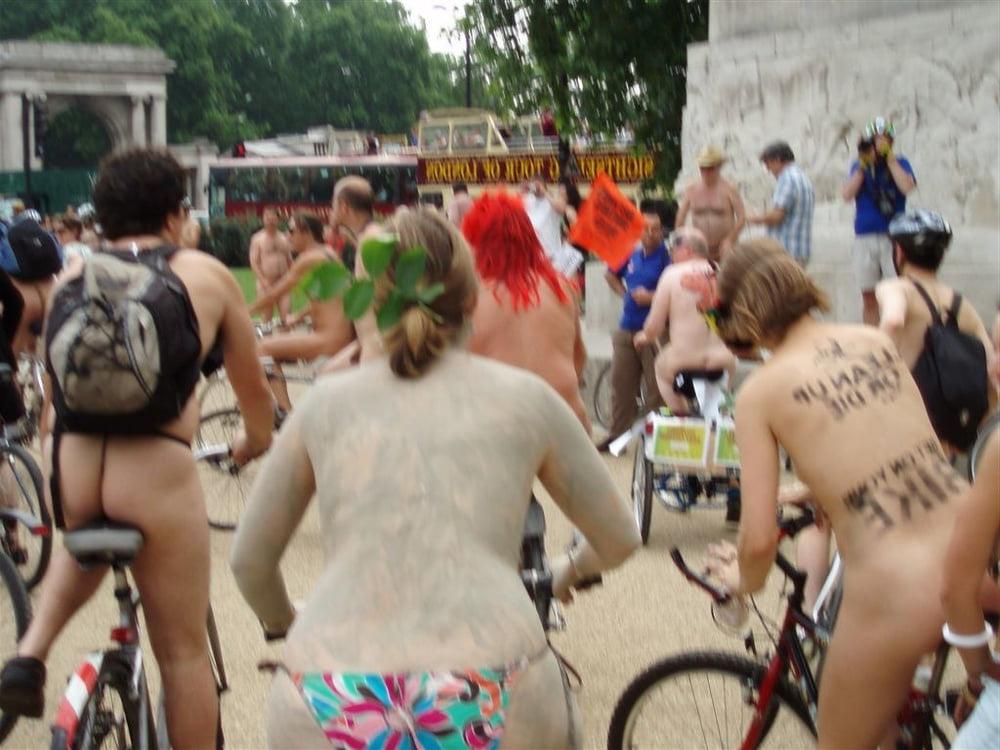 11P WNBR London 2007 mask rider
