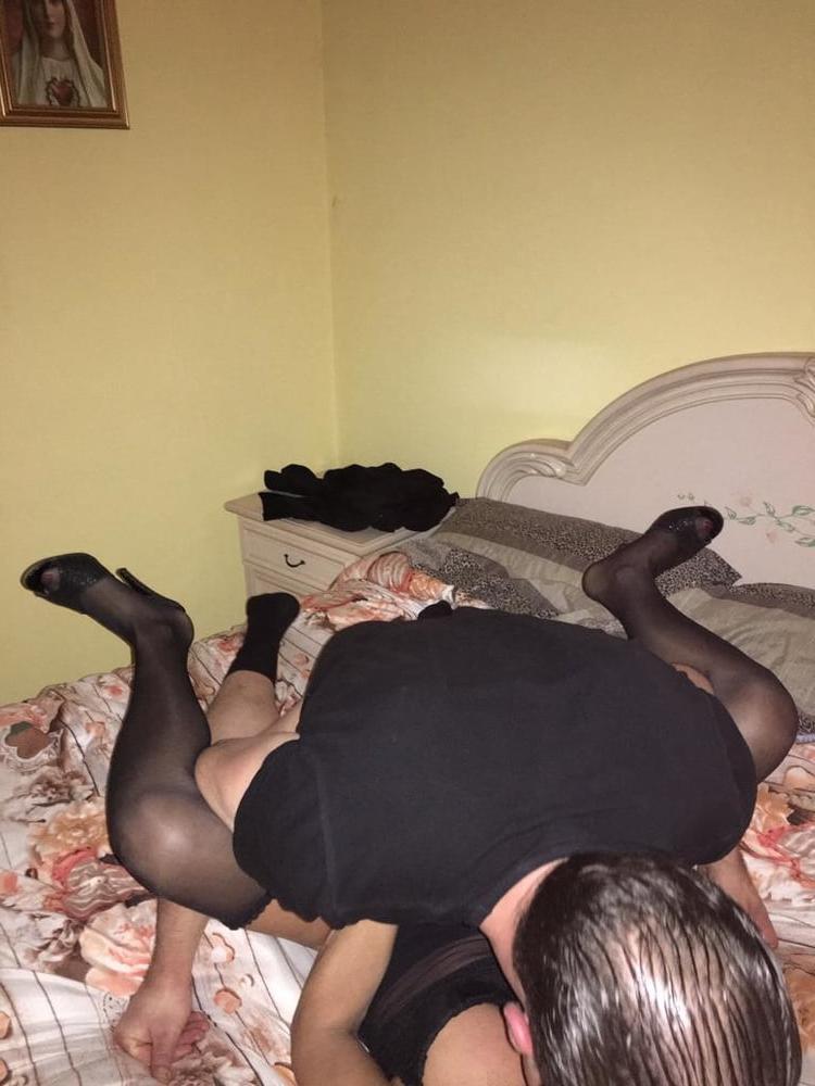 25P Cuckold wife