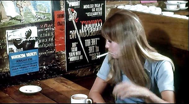 25P Susan George Smoking