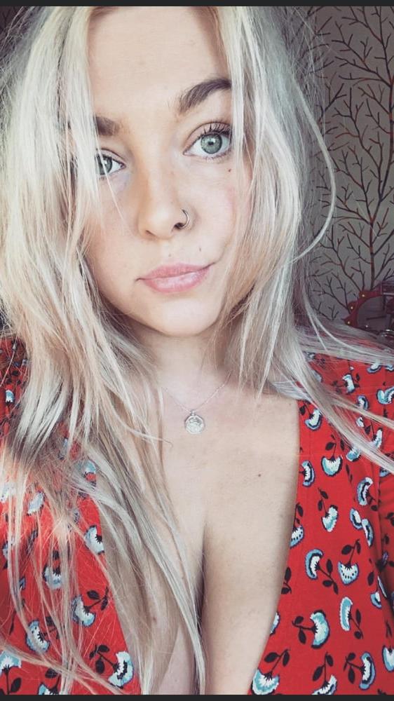 25P Slut central 23