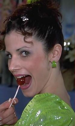 25P Crack Whore Extraordinaire Cloey Adams - SurlyD!!