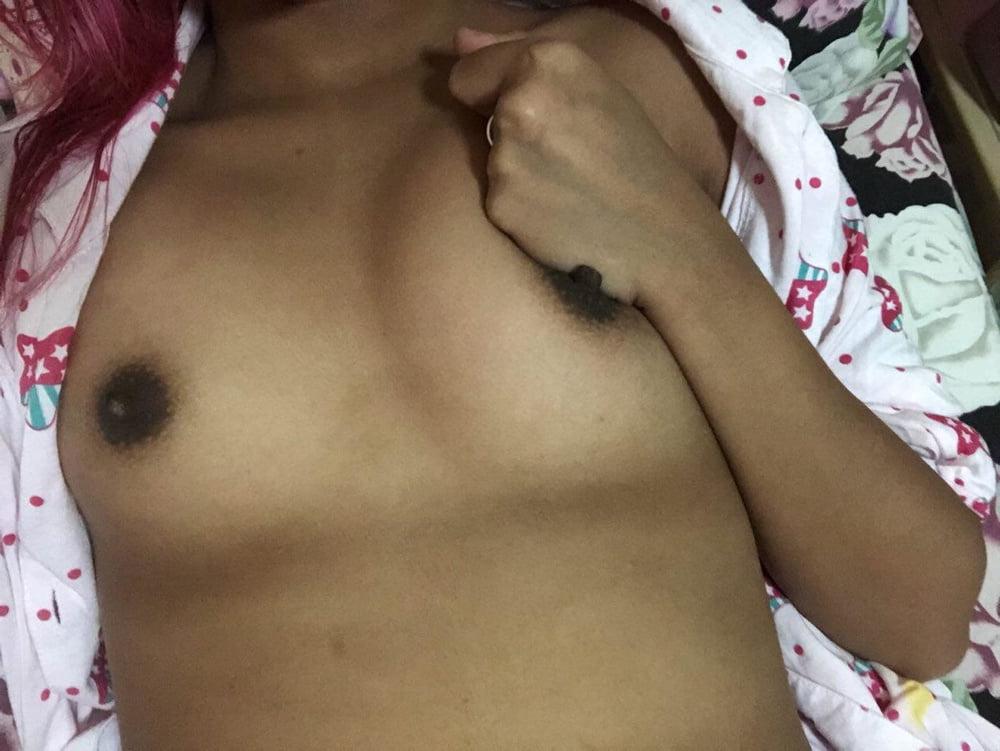 25P Hot Malaysian Girl 5 Atikah