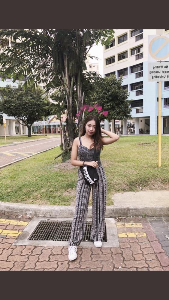 25P Hot Malaysian Girl 5 Atikah