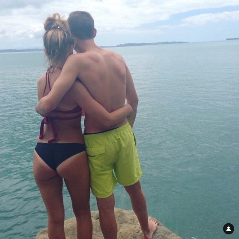 25P American instagram bikini and asses11